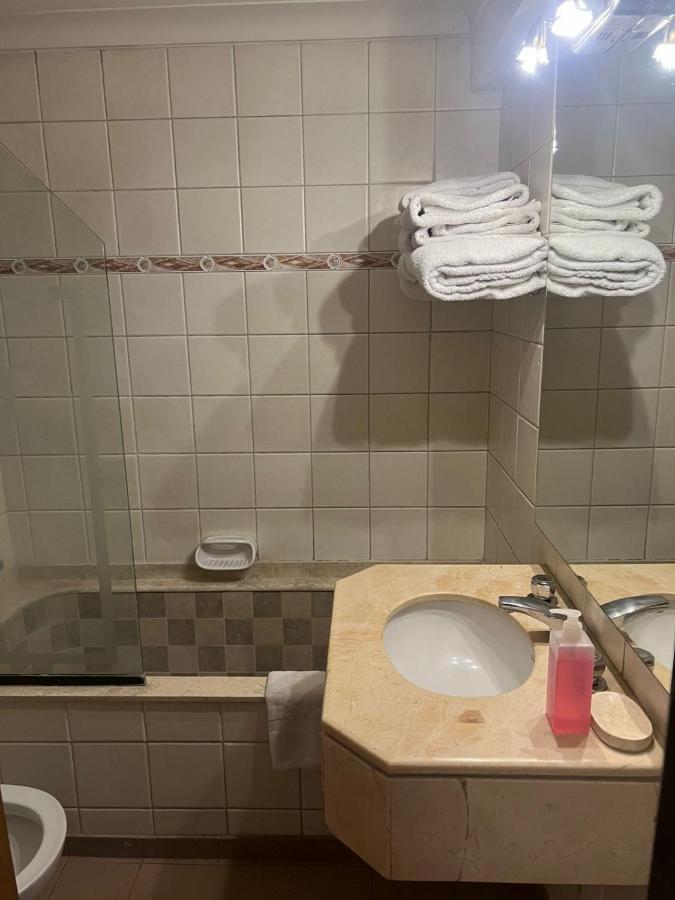 Departamento Centrico Mendoza-Reina Victoria Appartement Buitenkant foto