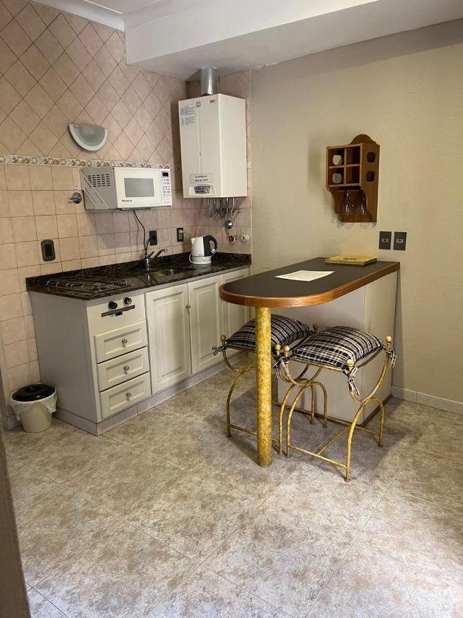 Departamento Centrico Mendoza-Reina Victoria Appartement Buitenkant foto